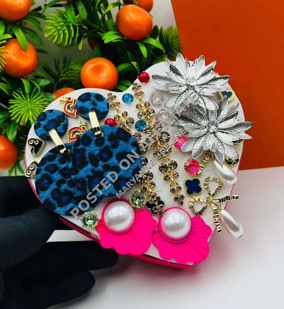 Jewelries  2