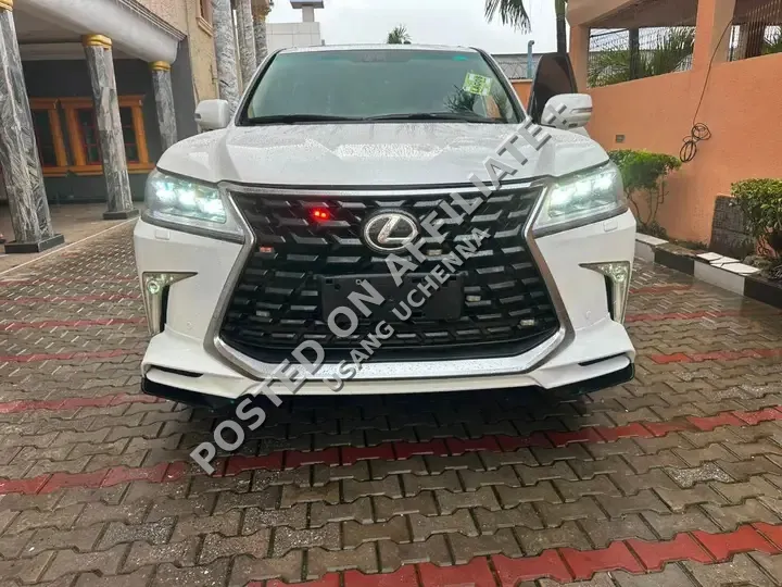 Lexus LX570  2012 upgraded to 2020 model 3