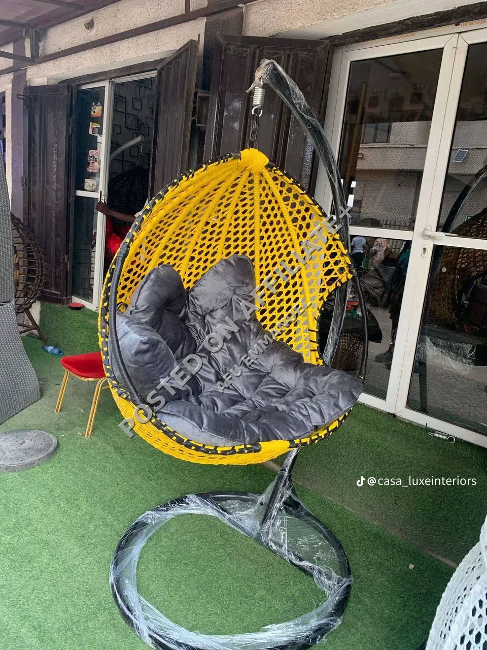 Versatile egg swing chair  5