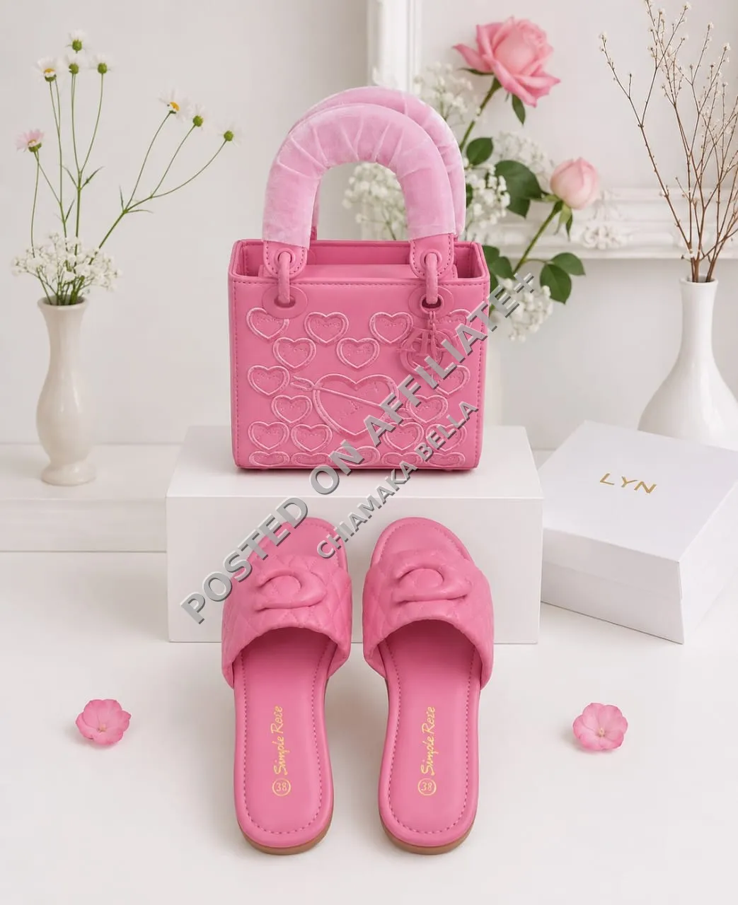 Hand bag and slippers 3
